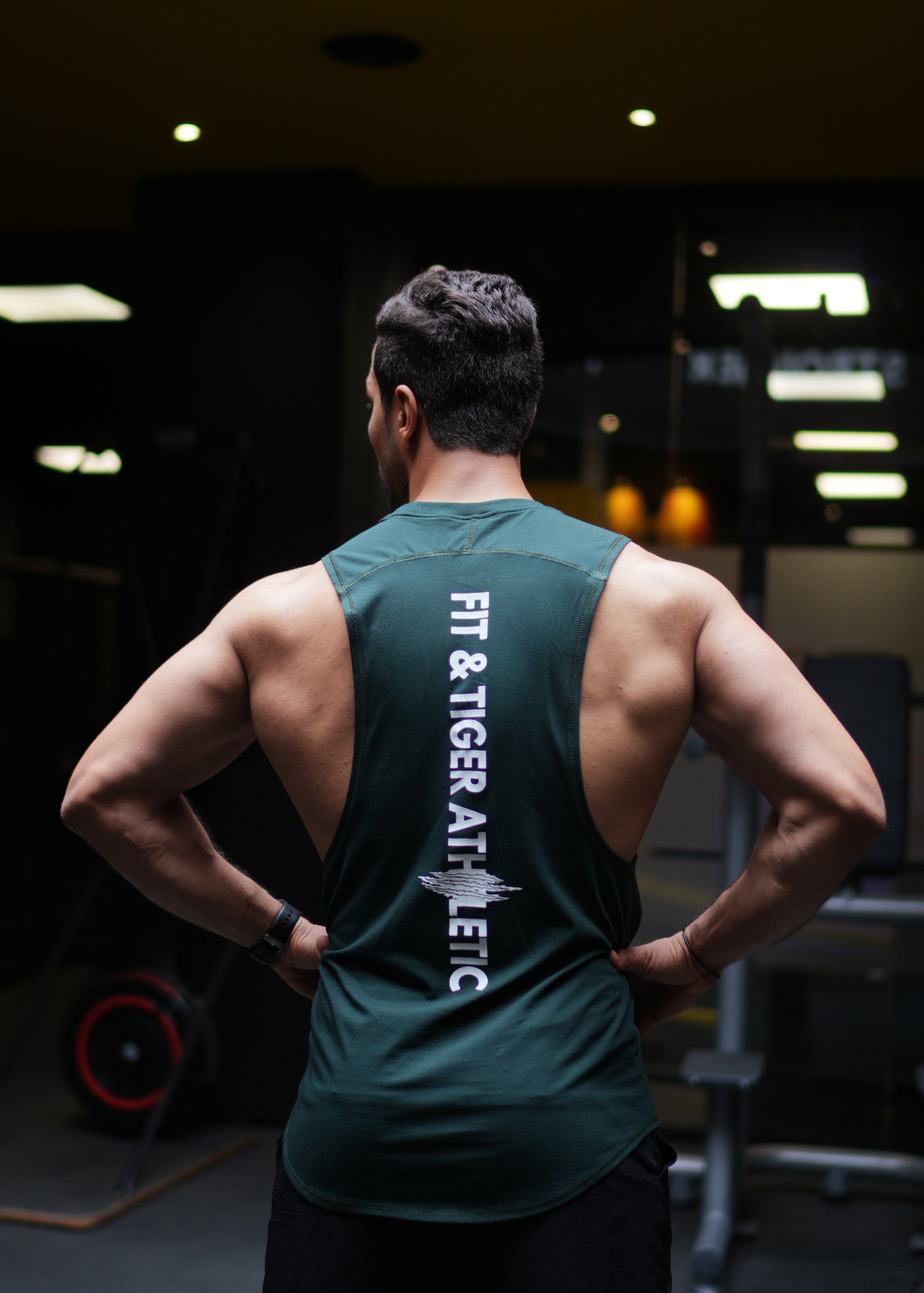 ATHLETIC STRIKE TANK Green